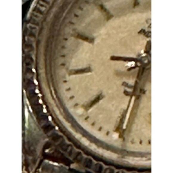 Lot box of watches - Picture 9 of 12